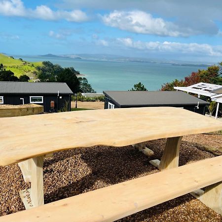 Woodside Bay Chalets Ostend Екстер'єр фото