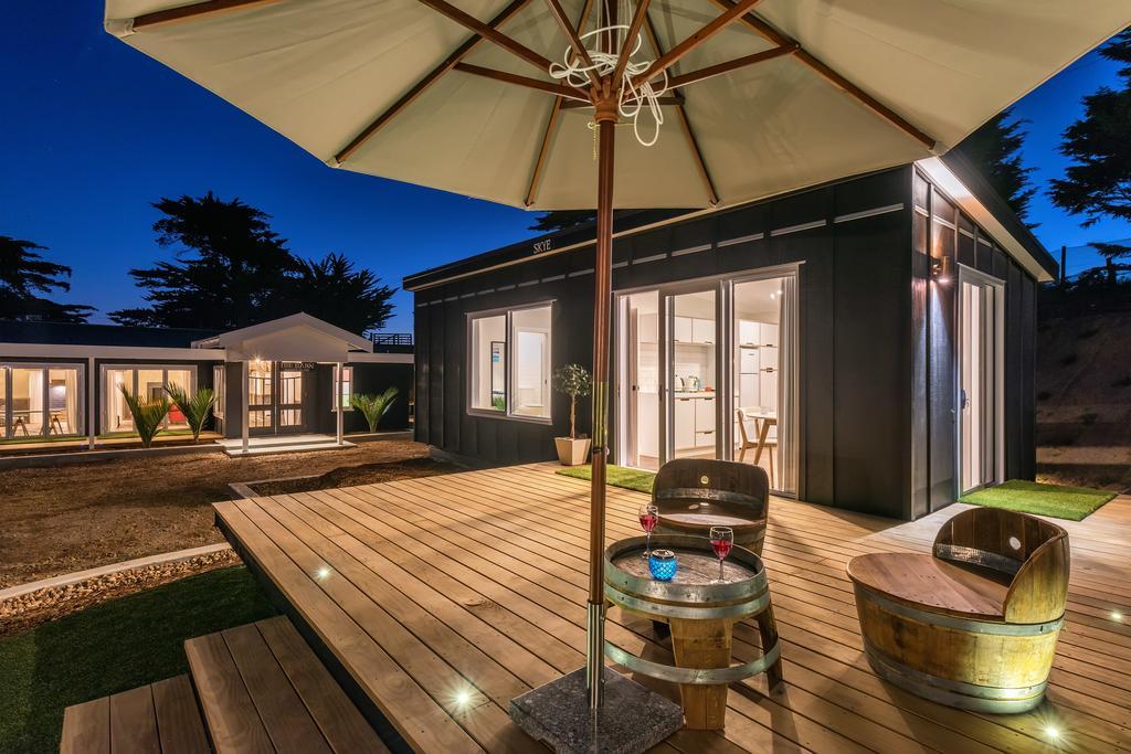 Woodside Bay Chalets Ostend Екстер'єр фото